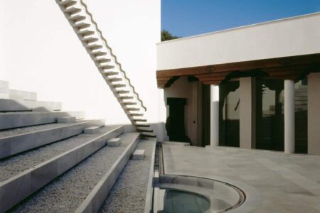 Casa de Retiro Espiritual. Sevilla, España. Emilio Ambasz. Arquitectura verde. Arquitectura sostenible | casa_retiro_espiritual emilio_ambasz roomdiseno11