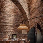 Artista chino. ladrillo rojo. Cheng Chung Design. Luo Xu | cheng chung design roomdiseno12