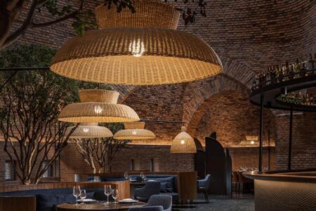 Artista chino. ladrillo rojo. Cheng Chung Design. Luo Xu | cheng chung design roomdiseno18