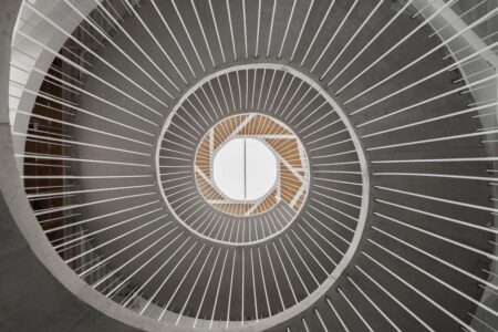 oficinas compartidas. Paulo Merlini Arquitectos. E goi. Clavel Kitchen | escritorios e goi em matosinhos do atelier de arquitectura paulo 14