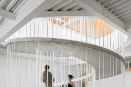 oficinas compartidas. Paulo Merlini Arquitectos. E goi. Clavel Kitchen | escritorios e goi em matosinhos do atelier de arquitectura paulo 20