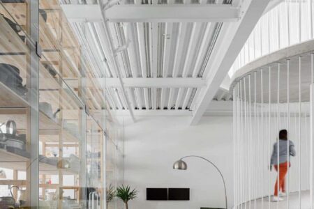 oficinas compartidas. Paulo Merlini Arquitectos. E goi. Clavel Kitchen | escritorios e goi em matosinhos do atelier de arquitectura paulo 28