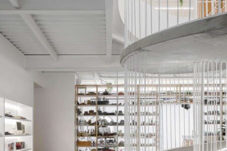 oficinas compartidas. Paulo Merlini Arquitectos. E goi. Clavel Kitchen | escritorios e goi em matosinhos do atelier de arquitectura paulo 32