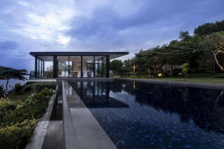 Clif House. Zubu Associates. APE Grupo Architecture Awards | cliff house_zubu associates edwardsimon 2