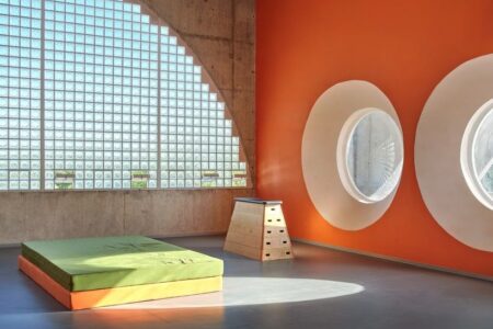 Colegio Reggio. Open House Madrid 2023. Andres Jaque/Office for Political nnovation. Foto: José Hevia | colegio reggio_andres jaque office for political innovation_jose hevia 6 min