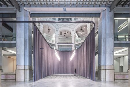 Colgando del centro. Héctor Fernández Elorza | colgando del centro hector fernandez elorza4