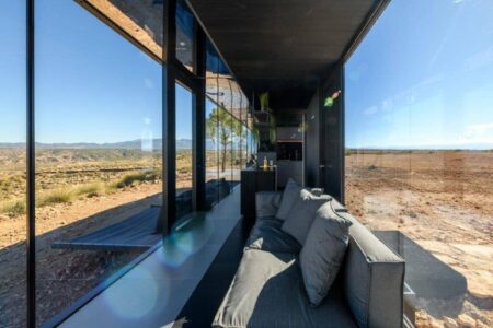 Hotel cápsula. desierto de Gorafe. District Hive. Moho Arquitectos | district hive roomdiseno25