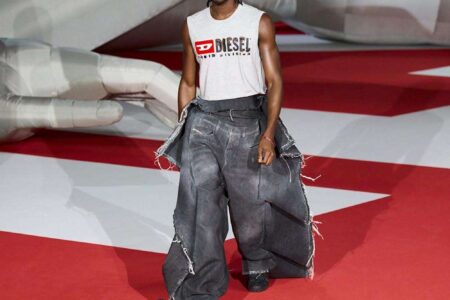 Muñecos hinchables. Desfile Diesel. Dennis Vanderbroeck. Recórd Guinness | diesel12
