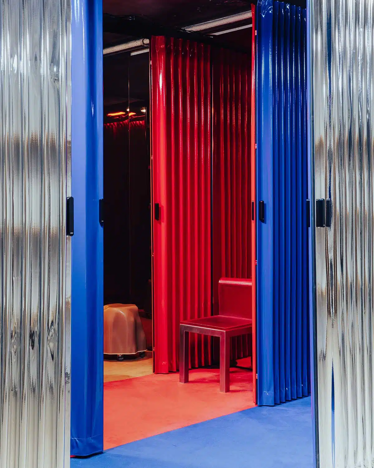 Alcova 2024. Diseño contemporáneo con una doble identidad - ROOM Diseño