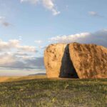 Inverted Portal. Tippet Rise Art Center. Ensamble Studio. Paisajes artificiales. Land Art | ensamble studio_structures of landscape_inverted portal_0117