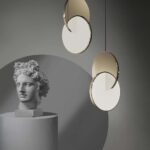 Lee Broom. diseñador británico | eclipse pendant light gold_lifestyle
