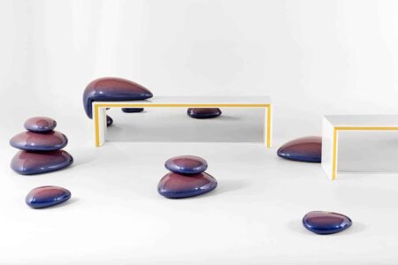 Emotional Rocks. Apical Reform y Zeel Studio. Design Miami. Diseño de autor. Art Design | emotional rocks 2021 by apical reform studio at apical reform zeel studio courtesy of apical reform studio 2