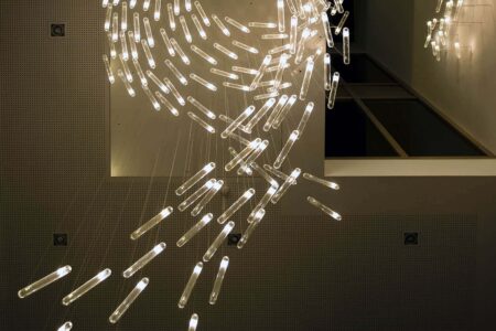 Flylight. instalaciones artísticas.Studio Drift | fly eindhoven final 4