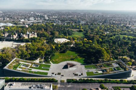 Museo Etnográfico de Budapest, plaza pública, Napur Architects | foto_inczelaszlo_nm1