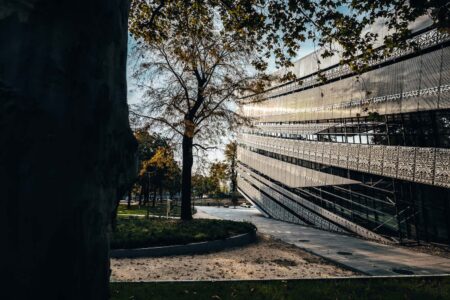 Museo Etnográfico de Budapest, plaza pública, Napur Architects | foto_inczelaszlo_nm3