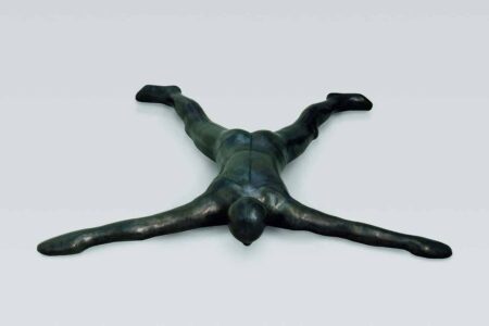 Learning to Be. Vista instalación. @ Antony Gormley. SCHAUWERK Sindelfingen | gormley_close i_1992_cantonygormley