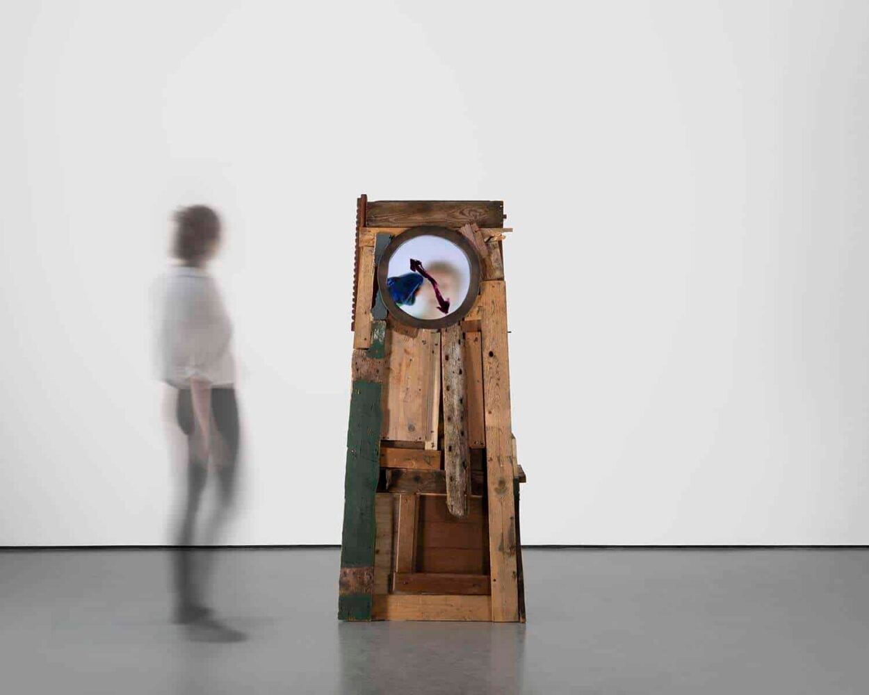 Grandfather Clock The Son. Maarten Baas. Carpenters Workshop Gallery | grandfather clock the son 7