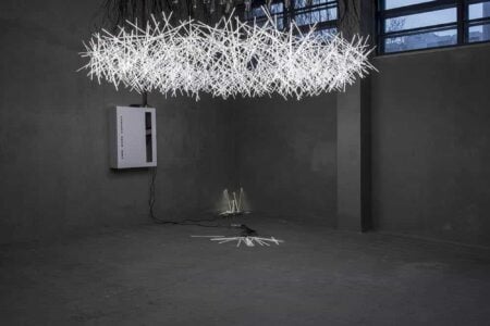 Giant Fractal Cloud LED. Arik Levy | giantfractalcloud led2
