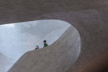 Museo Americano de Historia Natural, Jeanne Gang, Richard Gilder Center, Manhattan | gildercenter_griffinatriumstaircasedetail_ciwan baan