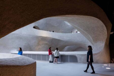 Museo Americano de Historia Natural, Jeanne Gang, Richard Gilder Center, Manhattan | gildercenter_thirdfloorbridge2_ciwan baan
