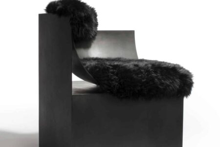 Glitch 8. Christopher Stuart. Diseñador americano | glitch8chair3quarterback