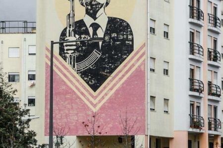 Street art. arte callejero. Street Art Lisboa | graca2 mural de shepard fairey