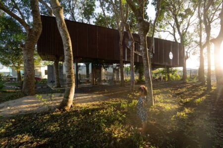 Tree House by the Lake. H2 | h2 28
