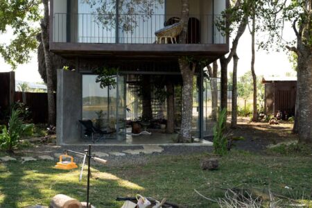 Tree House by the Lake. H2 | h2 46