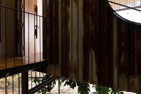 Tree House by the Lake. H2 | h2 6