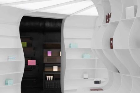 Tienda de cosmética Harmay Xidan de AIM ArchitectureTiennda de cosmética Harmay Xidan de AIM Architecture | harmay xidan aim_architecture roomdiseno19