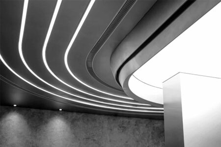 Agujeros negros. Haydon Beauty. Tomshi and Associates | haydon24