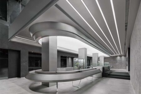 Agujeros negros. Haydon Beauty. Tomshi and Associates | haydon9