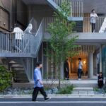 Mount Fuji Architects Studio. escaleras en la fachada. Hotel Siro | hotel siro room diseno5