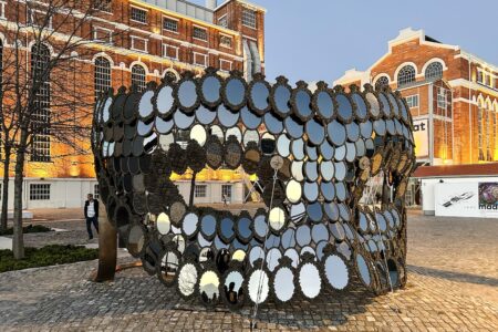 Joana Vasconcelos, MAAT | ill be your mirror1