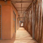 Instituto de Tecnología de Burkina en Koudougou. Diébédo Francis Kéré. Premio Pritzker 2022 | instituto_ tecnologia francis_kere roomdiseno1