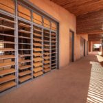 Instituto de Tecnología de Burkina en Koudougou. Diébédo Francis Kéré. Premio Pritzker 2022 | instituto_ tecnologia francis_kere roomdiseno4