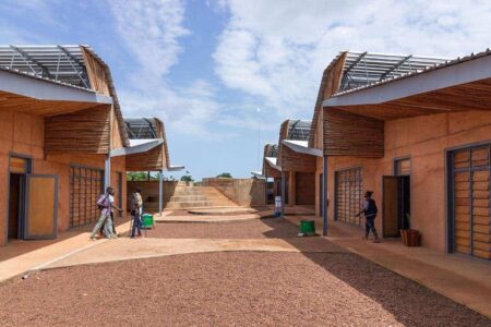 Instituto de Tecnología de Burkina en Koudougou. Diébédo Francis Kéré. Premio Pritzker 2022 | instituto_ tecnologia francis_kere roomdiseno7