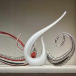 Fenice 1, 2 and 3. Lino Tagliapietra Artisan. Italy and Japan: Marvellous Liaisons. Foto: Alessandra Chemollo. © Michelangelo Foundation | italy and japan_fenice 1_2_3_lino tagliapietra artisan_alessamdra chemollo%d0%b5%cc%88michelangelo foundation