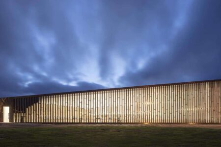 Kirkkonummi Library. JKMM Architects. Biblioteca contemporánea | _rch2975 pano