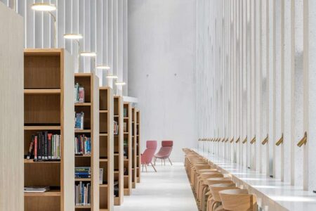 Kirkkonummi Library. JKMM Architects. Biblioteca contemporánea | jkmm architects kirkkonummi library pauliina salonen3
