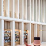 Kirkkonummi Library. JKMM Architects. Biblioteca contemporánea | jkmm arkkitehdit 20201001 kirkkonummen kirjasto 9