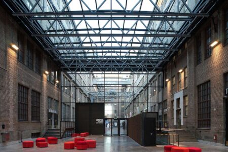 Dance House. caja escénica. JKMM Architects | jkmm architects tanssin talo peter vuorenrinne 55