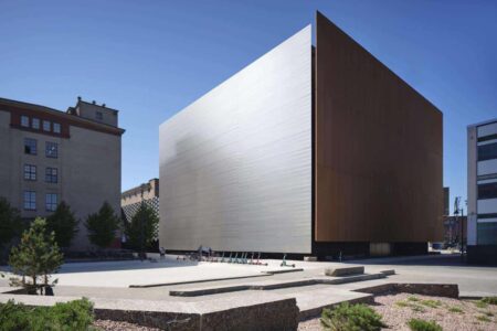 Dance House. caja escénica. JKMM Architects | jkmm architects tanssin talo marc goodwin x