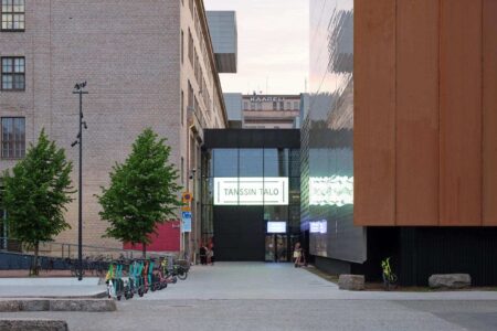 Dance House. caja escénica. JKMM Architects | jkmm architects tanssin talo marc goodwin 3