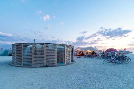 Steam of Life Sauna. Burning Man. JKMM Architects. Arquitectura nórdica | jkmm architects steam of life sauna burning man hannu rytky 2