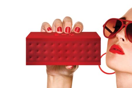 Jambox. Jawbone. Yves Béhar. Fuseproject. Diseño y tecnología | jambox iver_behar roomdiseno