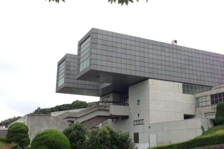 Kitakyushu Municipal Museum of Art. Fukuoka, Japón. Arata Isozaki. 1972 | kitakyushu_ municipal_museum_art arata_isozaki roomdiseno1