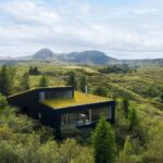 cubierta vegetal. casa en Islandia | krads roomdiseno