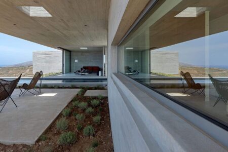 Casa con piscina. islas griegas. arquitectura y paisaje | lap pool house roomdiseno5