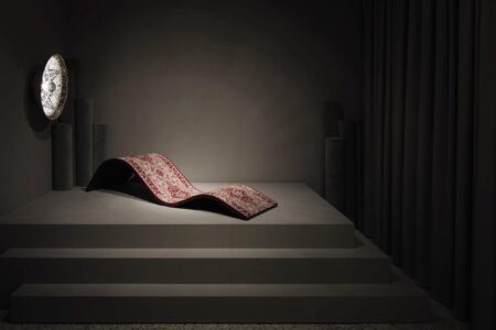 Carpetry Chaise y Copper Wall Light. Lee Broom. Department Store Exhibition. Milan Design Week. 2015 | lee_broom roomdiseno17